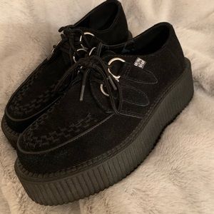 Classic black TUK creepers